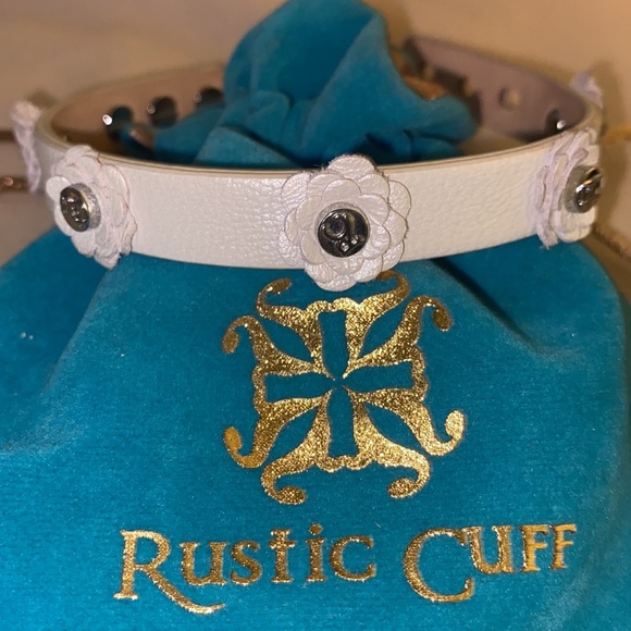 Bracelet - Picture 2 of 3